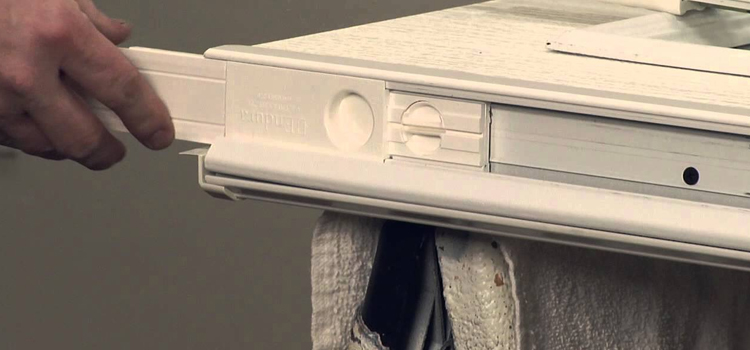 aluminum storefront door repair Carson