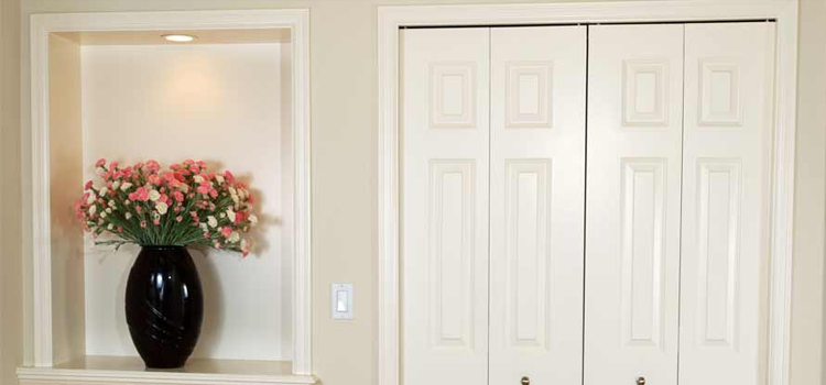 residential closet door repair in Carson